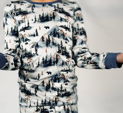 Alaskan Mountains 2 Piece Boys Pajama Set